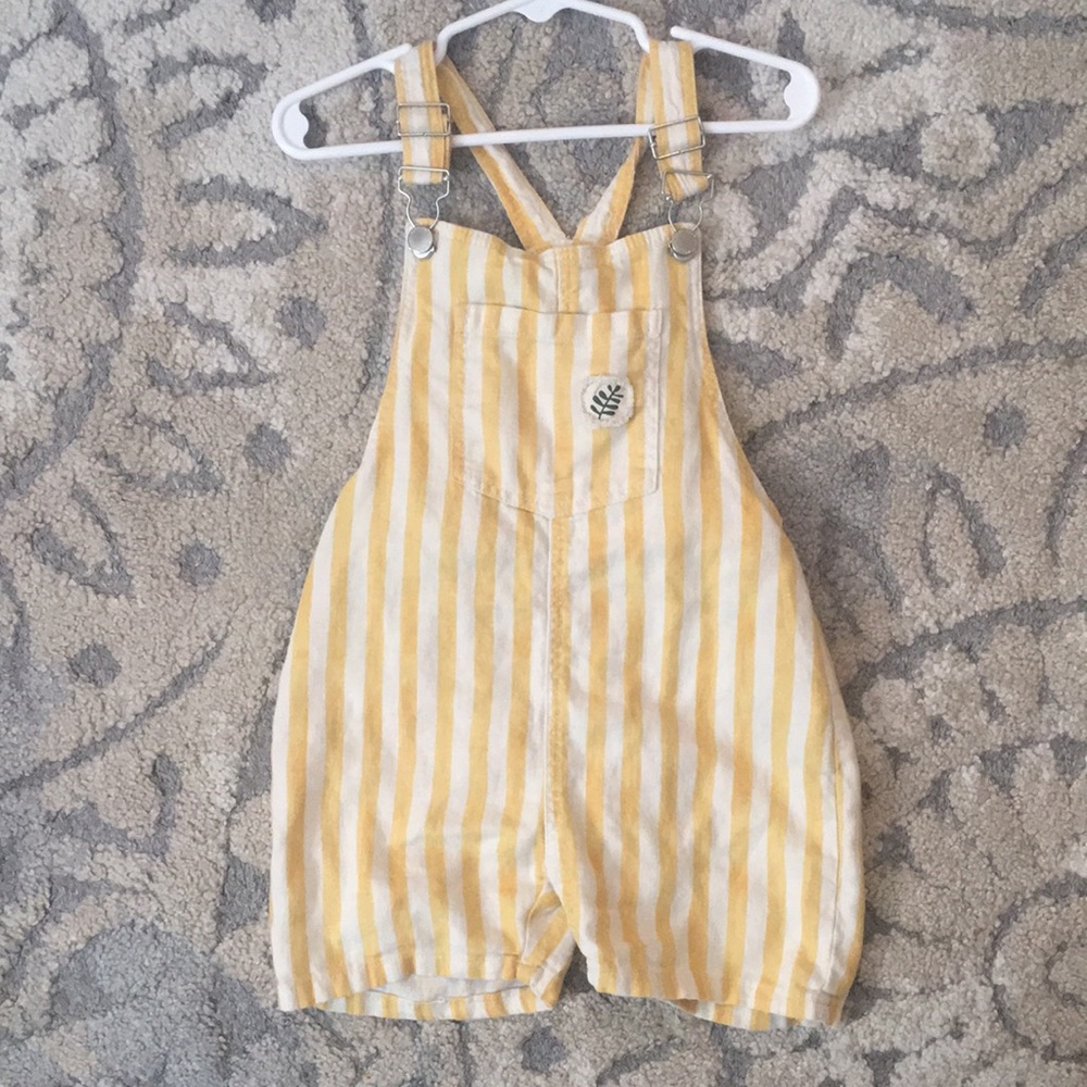 Zara Toddler Overall Shorts